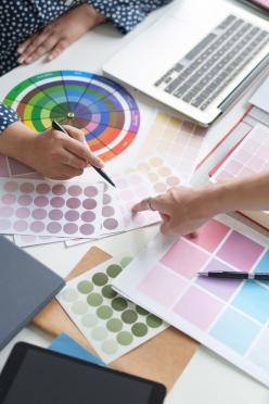 Art Workshop titled: Between Color and Concept